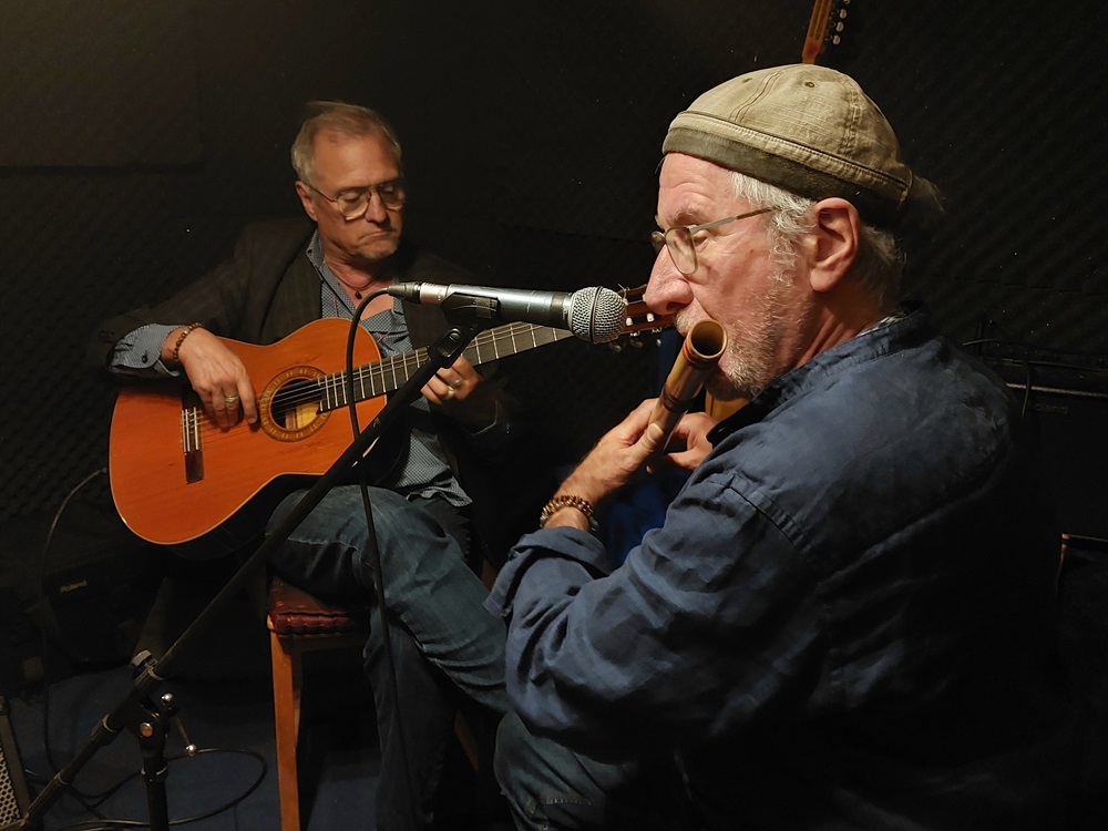 NISHAD DUO – Indische Klassik trifft Jazz am 12.09.25 um 19:30 Uhr
